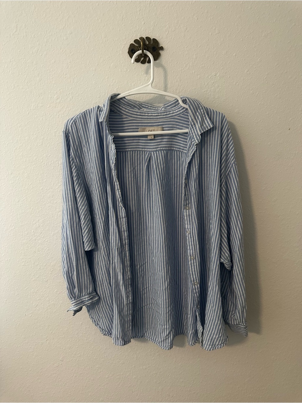 Loft Light Blue Striped Women's Button-Up Shirt